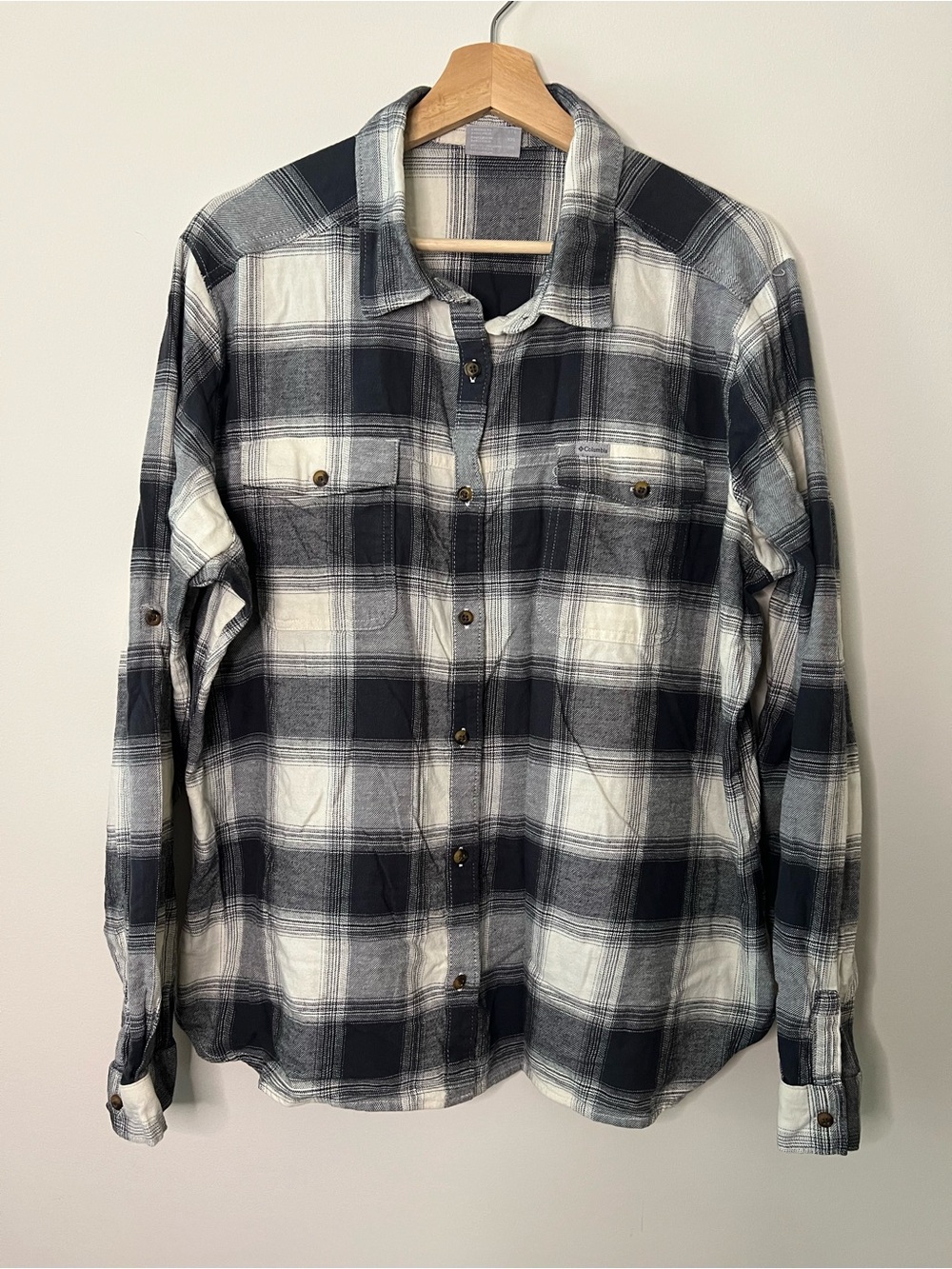 Columbia Black & White Plaid Button-Down Shirt